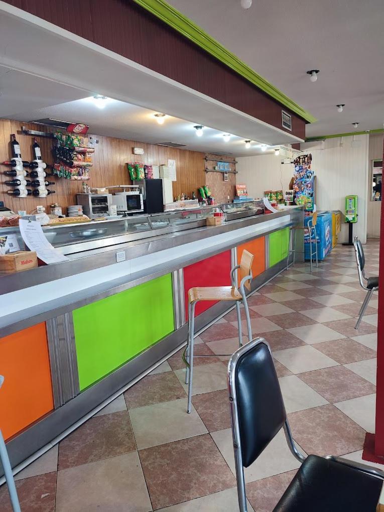 Hostal Restaurante Galicia Villardefrades 外观 照片